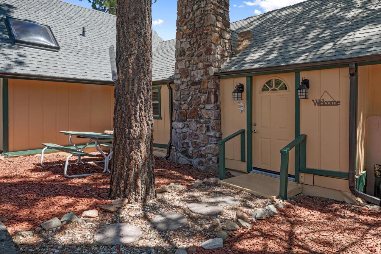 Big Bear Lake Front Lodge Exterior photo