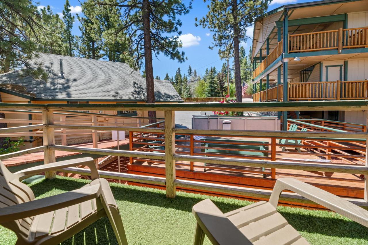 Big Bear Lake Front Lodge Exterior photo