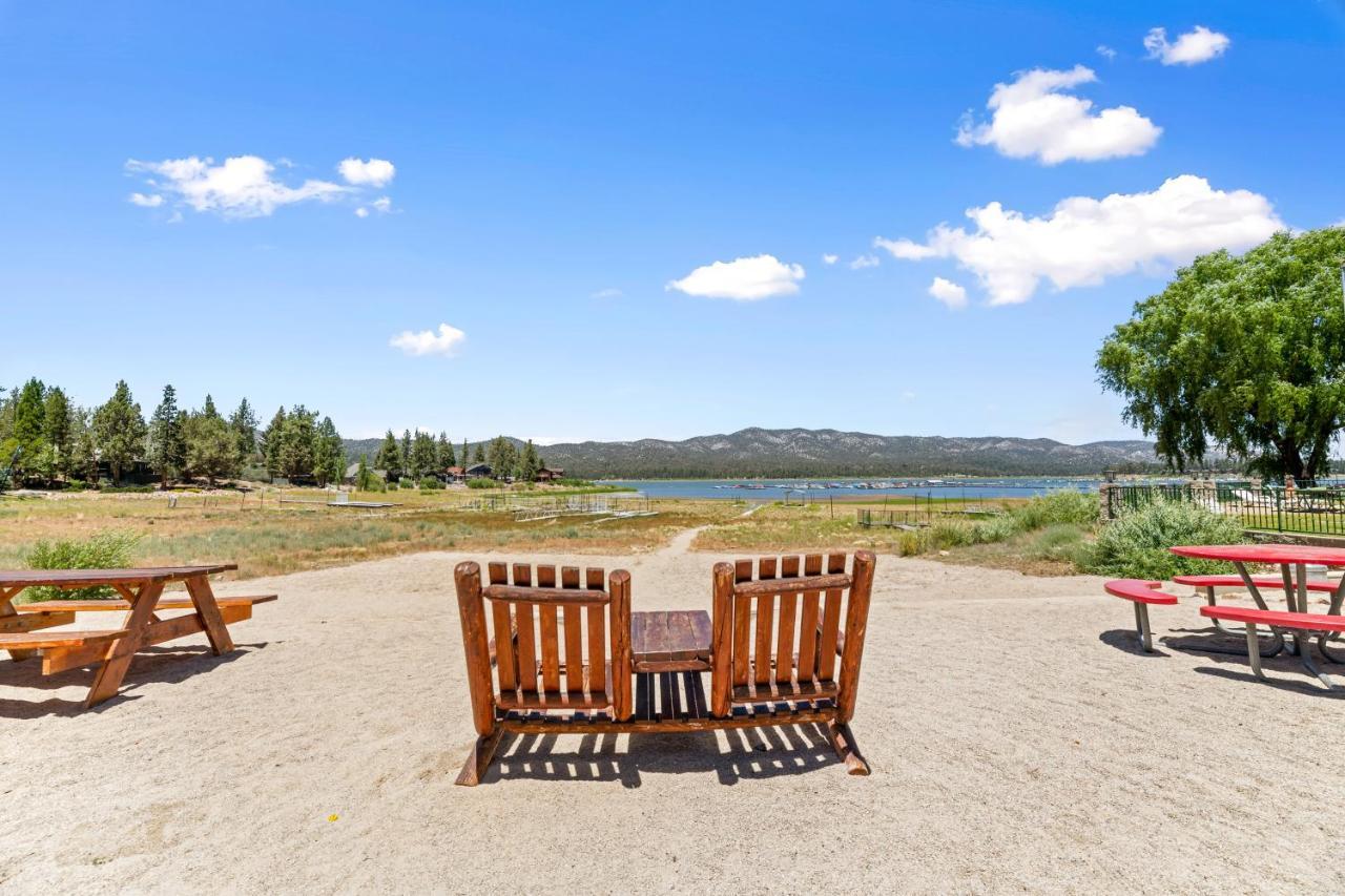 Big Bear Lake Front Lodge Exterior photo